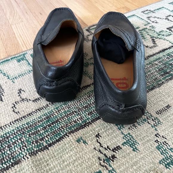 1901 Genuine Leather Black Loafers main image 7
